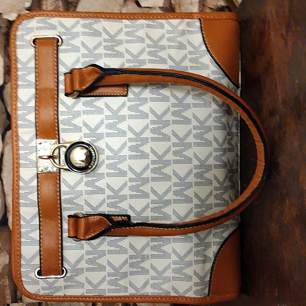 Wendy Keen, Purse, print, beige